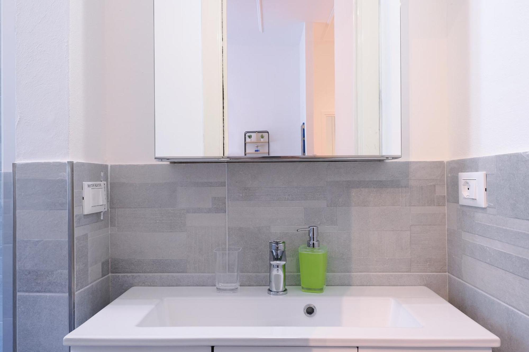 Primopiano - Promessi Sposi Apartment Милано Екстериор снимка