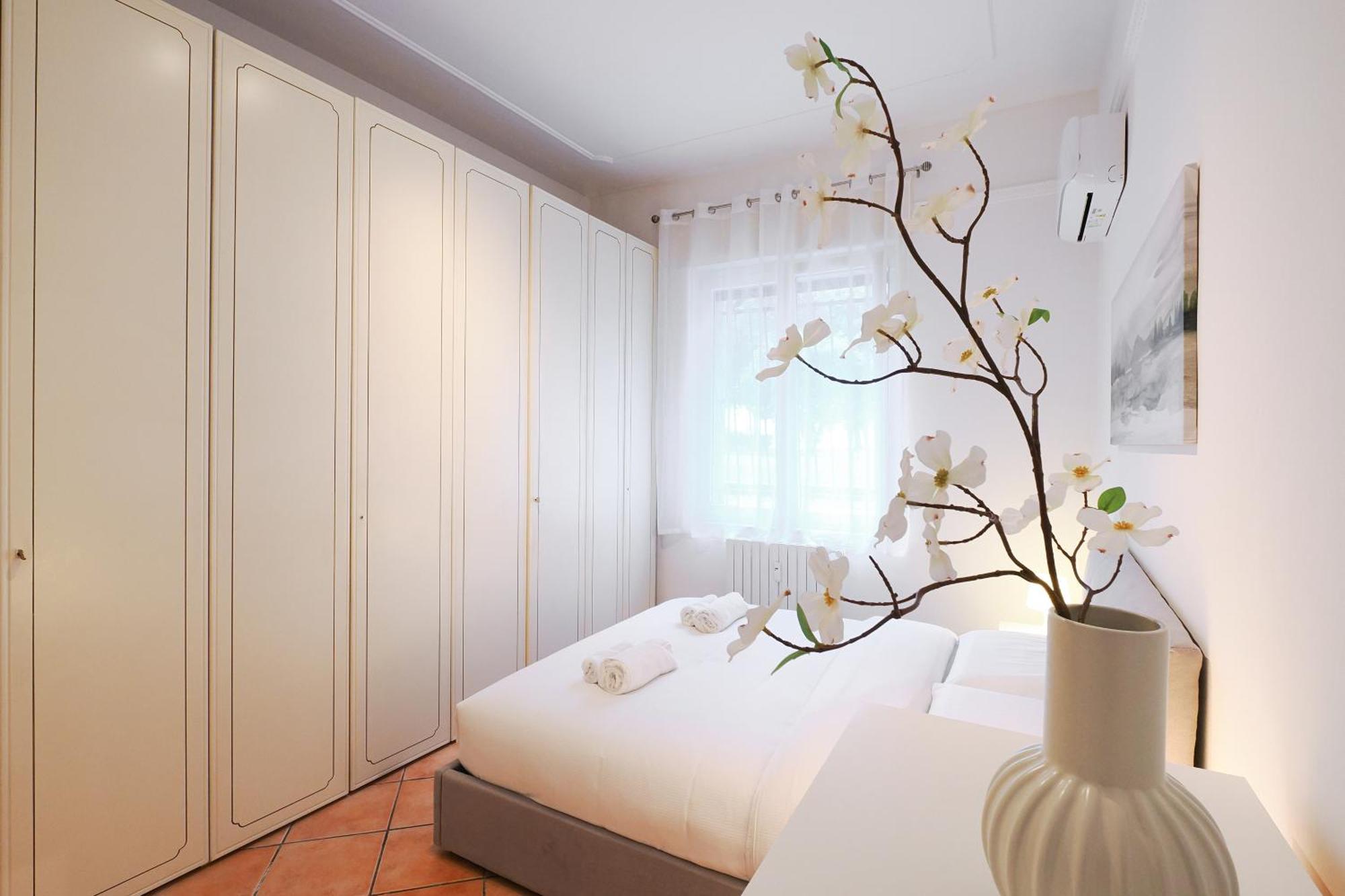 Primopiano - Promessi Sposi Apartment Милано Екстериор снимка